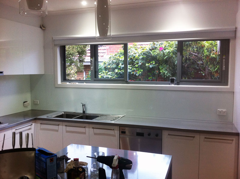 Splashbacks 89
