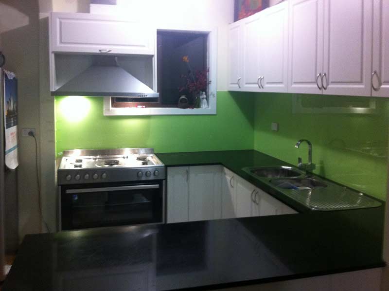 Splashbacks 96